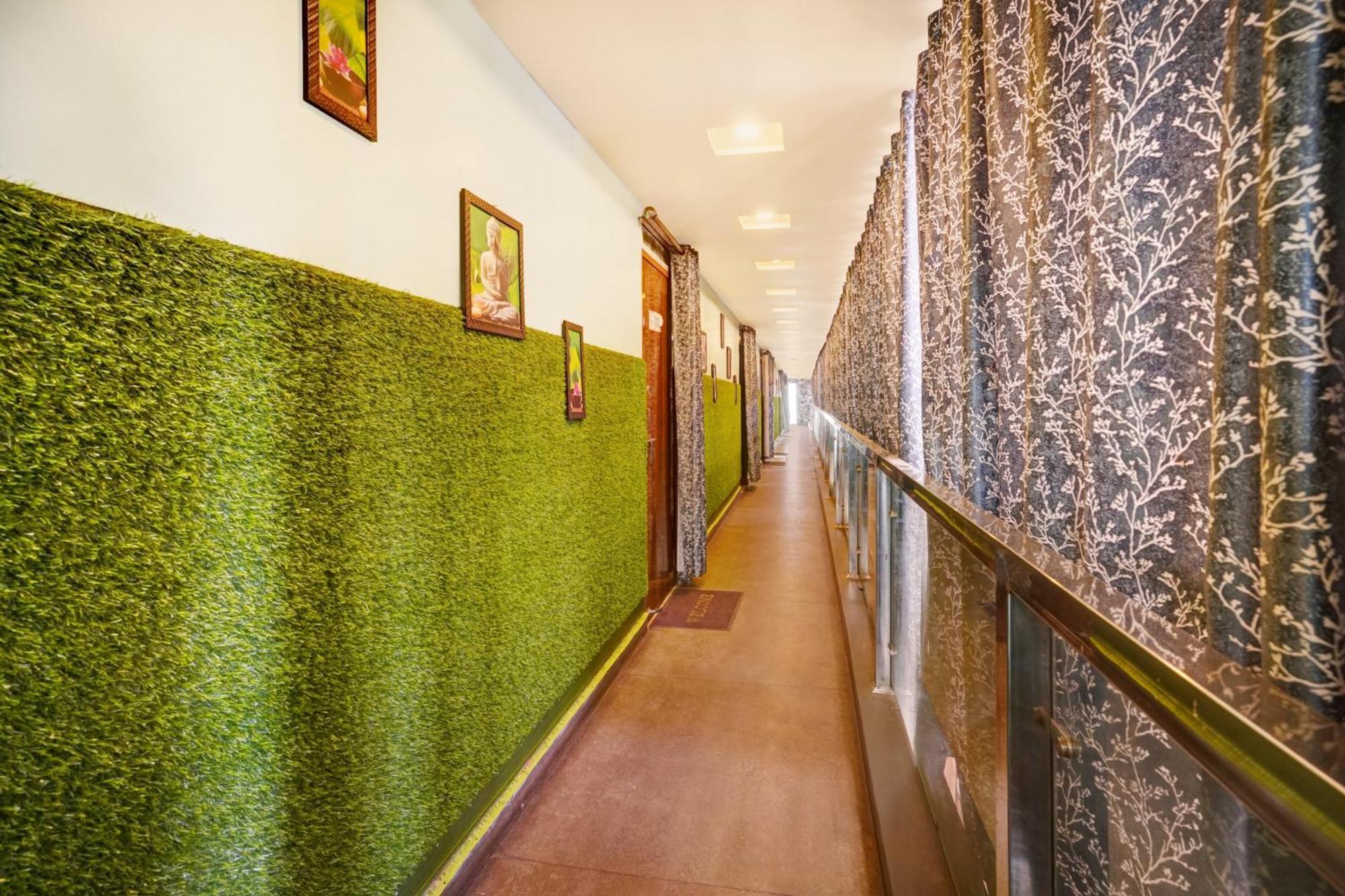 Super Hotel O Grill Inn Dhanbad Ngoại thất bức ảnh